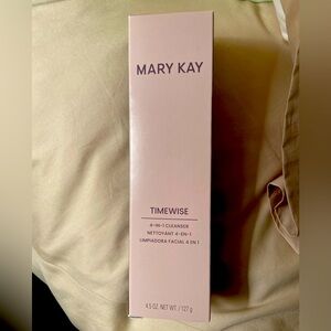 Mary Kay Timewise 4 in 1 cleanser Normal to Dry